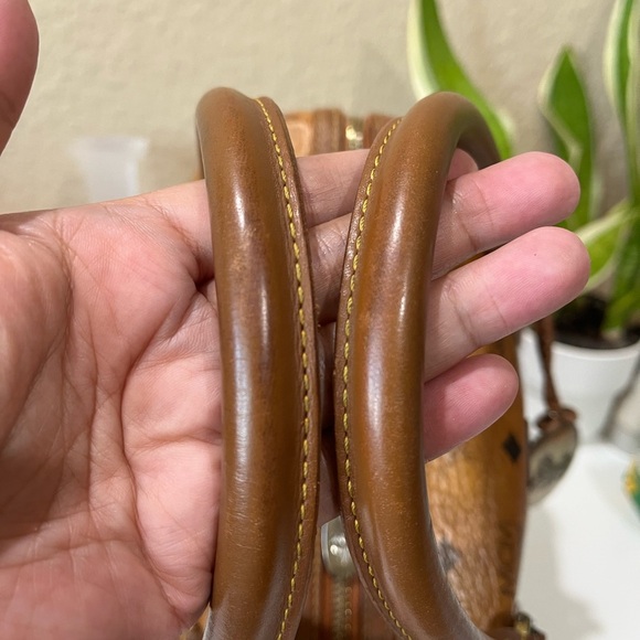 MCM SMALL COGNAC VISETOS HANDBAG - Picture 8 of 16